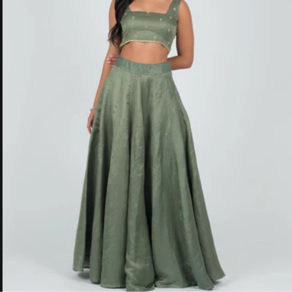 Pistachio Green Silk Lengha - Picture 2 of 2